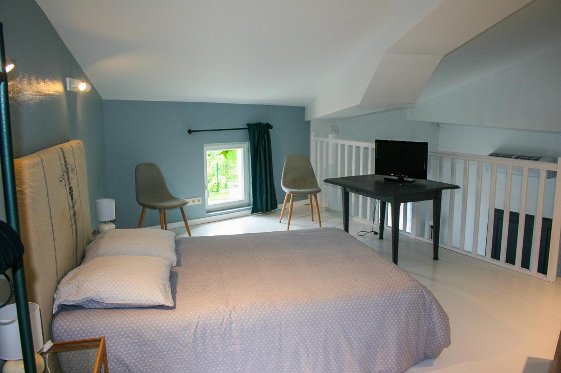 Gite De Catherine Saint-Christophe-des-Bardes Extérieur photo